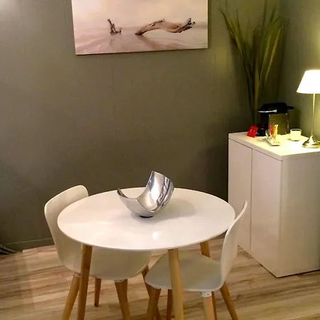 L'appart & Saint Apartment